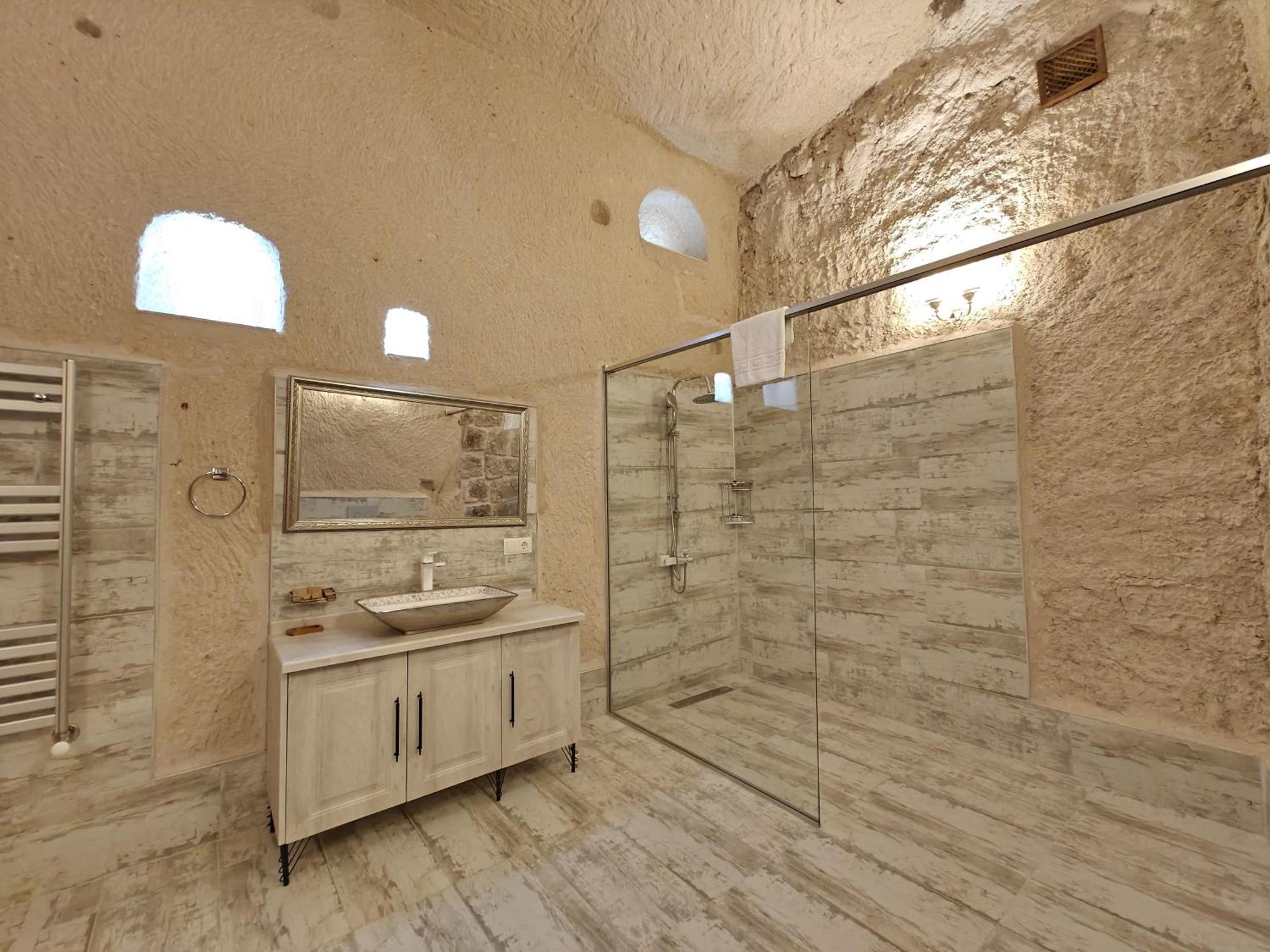 Karlik Cave Suite Cappadocia Üçhisar Kültér fotó